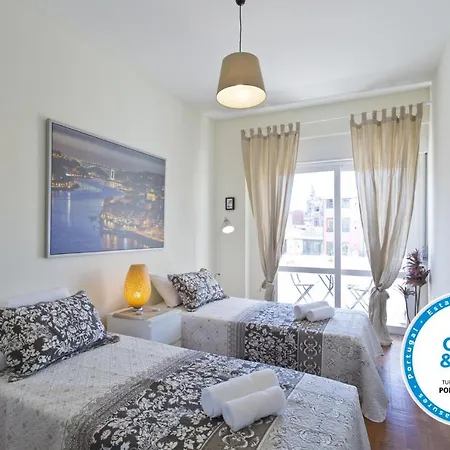Sweet Flat With Netflix - Bolhao Center 아파트