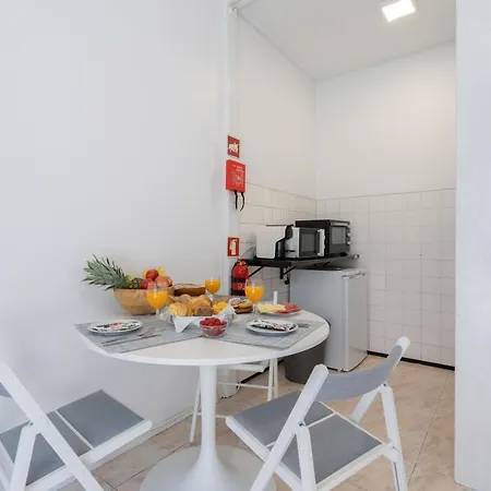Sweet Flat With Netflix - Bolhao Center 아파트