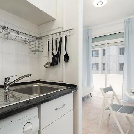 Sweet Flat With Netflix - Bolhao Center 아파트