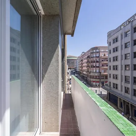 Sweet Flat With Netflix - Bolhao Center 아파트