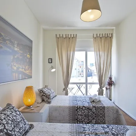 Sweet Flat With Netflix - Bolhao Center 아파트 *
