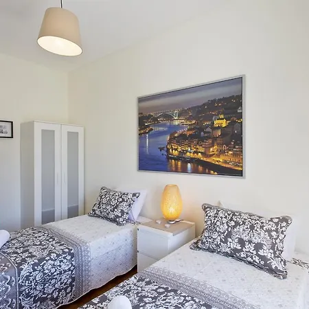 Sweet Flat With Netflix - Bolhao Center